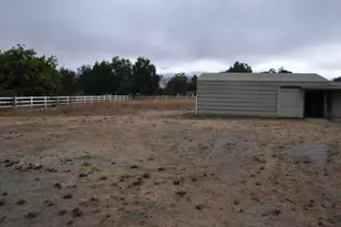 1900 Riedel Ct, San Martin, CA 95046 - Photo 17