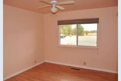 1900 Riedel Ct, San Martin, CA 95046 - Photo 11
