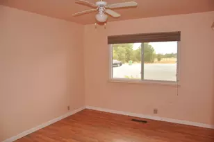 1900 Riedel Ct, San Martin, CA 95046 - Photo 11