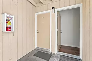 936 Kiely Blvd B, Santa Clara, CA 95051 - Photo 3
