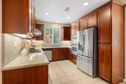 5300 Fioli Loop, San Ramon, CA 94582 - Photo 7
