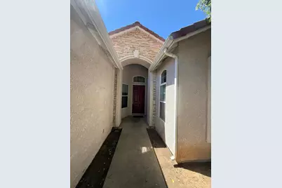 2672 Wrenwood Ave, Clovis, CA 93611 - Photo 3