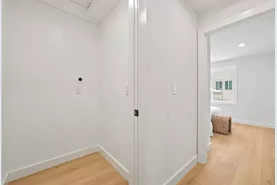 882 S Almaden Ave 2, San Jose, CA 95110 - Photo 17