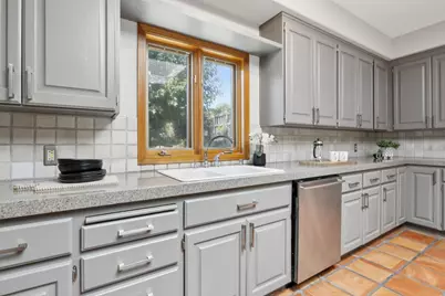 346 Cerrito Ave, Redwood City, CA 94061 - Photo 21