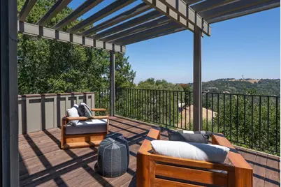 2 Franciscan Rdg, Portola Valley, CA 94028 - Photo 35