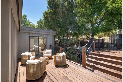 2 Franciscan Rdg, Portola Valley, CA 94028 - Photo 9