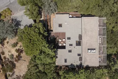 2 Franciscan Rdg, Portola Valley, CA 94028 - Photo 3