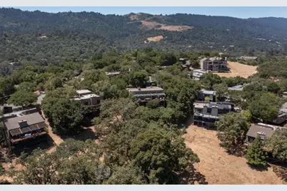 2 Franciscan Rdg, Portola Valley, CA 94028 - Photo 39