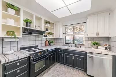 5264 Cribari, San Jose, CA 95135 - Photo 19