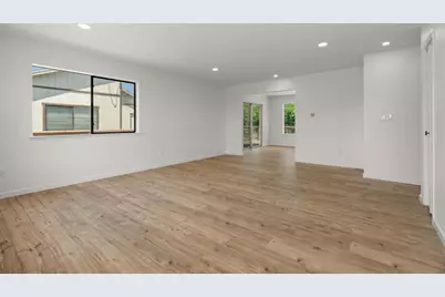 18 Hawthorne Ave, Watsonville, CA 95076 - Photo 3