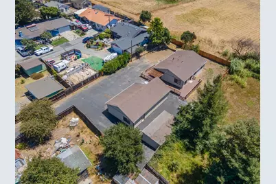 18 Hawthorne Ave, Watsonville, CA 95076 - Photo 23