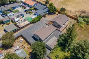 18 Hawthorne Ave, Watsonville, CA 95076 - Photo 23