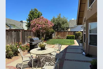 1 Meredith Cir, Salinas, CA 93906 - Photo 9