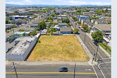 2101 Washington Avenue, San Leandro, CA 94577 - Photo 1