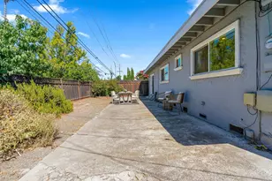 6401 Bollinger Rd, Cupertino, CA 95014 - Photo 25