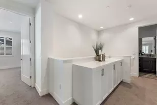 8459 Peninsula Wy, Newark, CA 94560 - Photo 31