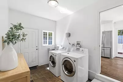 699 Oregon Ave, Palo Alto, CA 94301 - Photo 15