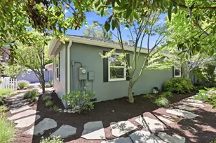 699 Oregon Ave, Palo Alto, CA 94301 - Photo 31