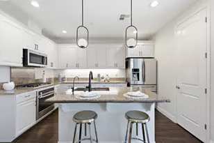 329 Expedition Ln, Milpitas, CA 95035 - Photo 17