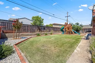 8437 Wayland Ln, Gilroy, CA 95020 - Photo 31