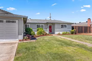 8437 Wayland Ln, Gilroy, CA 95020 - Photo 5