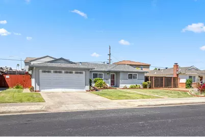 8437 Wayland Ln, Gilroy, CA 95020 - Photo 3