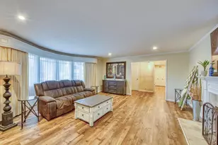 1167 Los Palos Dr, Salinas, CA 93901 - Photo 7