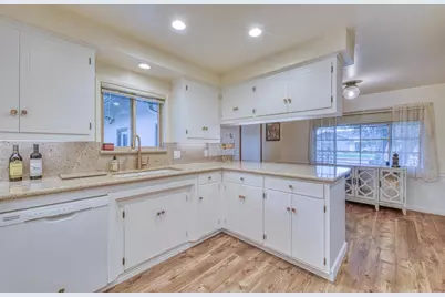 1167 Los Palos Dr, Salinas, CA 93901 - Photo 11