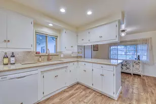 1167 Los Palos Dr, Salinas, CA 93901 - Photo 11