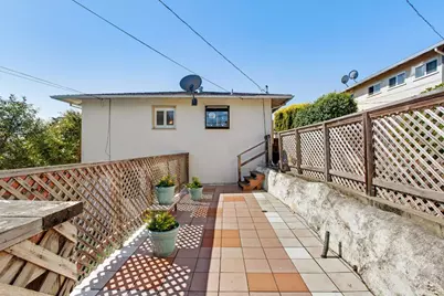 2700 Cottonwood Dr, San Bruno, CA 94066 - Photo 23