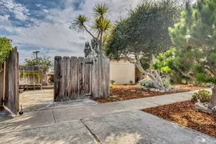 288 Young Cir, Marina, CA 93933 - Photo 43