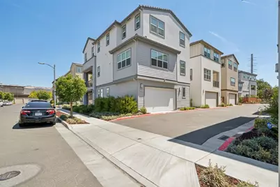 2752 Mirth Loop, San Jose, CA 95122 - Photo 23