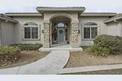 945 Union Rd, Hollister, CA 95023 - Photo 3