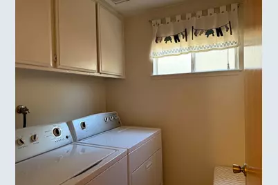 7040 Valley Forge Dr, Gilroy, CA 95020 - Photo 17
