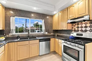 553 Laswell Ave, San Jose, CA 95128 - Photo 13