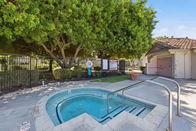 1306 Tea Rose Cir, San Jose, CA 95131 - Photo 17