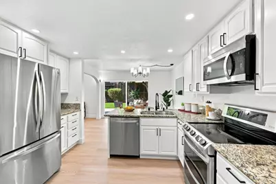 4786 Lago Vista Cir, San Jose, CA 95129 - Photo 9