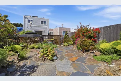 2740 38th Ave, San Francisco, CA 94116 - Photo 21