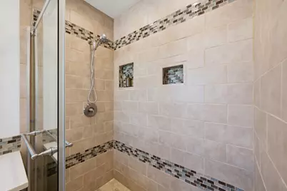 300 De Anza Ave, San Carlos, CA 94070 - Photo 41