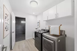 300 De Anza Ave, San Carlos, CA 94070 - Photo 47