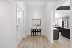 300 De Anza Ave, San Carlos, CA 94070 - Photo 9