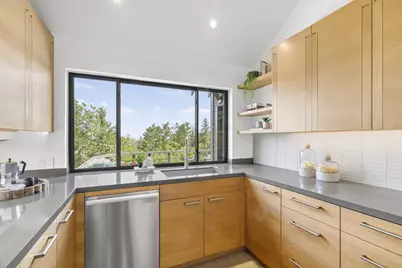 400 Endlich Dr, Santa Cruz, CA 95060 - Photo 23