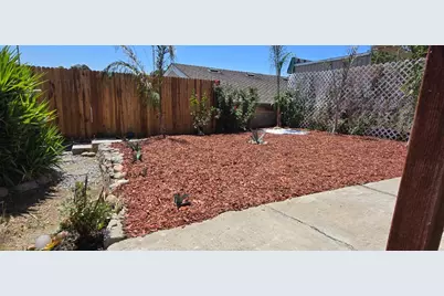 321 Hill St, Hollister, CA 95023 - Photo 31