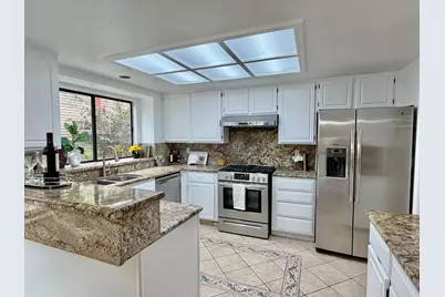 113 Aldenglen Dr, South San Francisco, CA 94080 - Photo 11