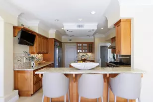 11837 Upland Way, Cupertino, CA 95014 - Photo 23