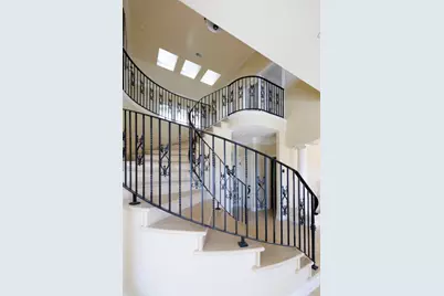 11837 Upland Way, Cupertino, CA 95014 - Photo 31