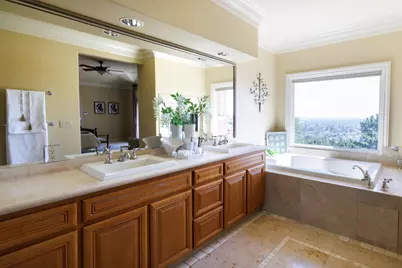 11837 Upland Way, Cupertino, CA 95014 - Photo 43