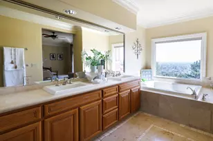 11837 Upland Way, Cupertino, CA 95014 - Photo 43