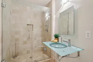 6942 Calabazas Creek Cir, San Jose, CA 95129 - Photo 13