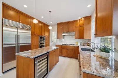6942 Calabazas Creek Cir, San Jose, CA 95129 - Photo 7